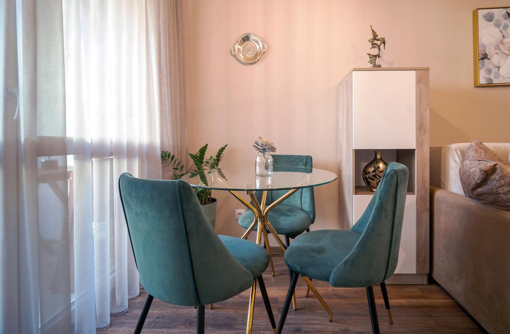 Bright Inn - Holiday & Business Apartment Sofie Exteriér fotografie